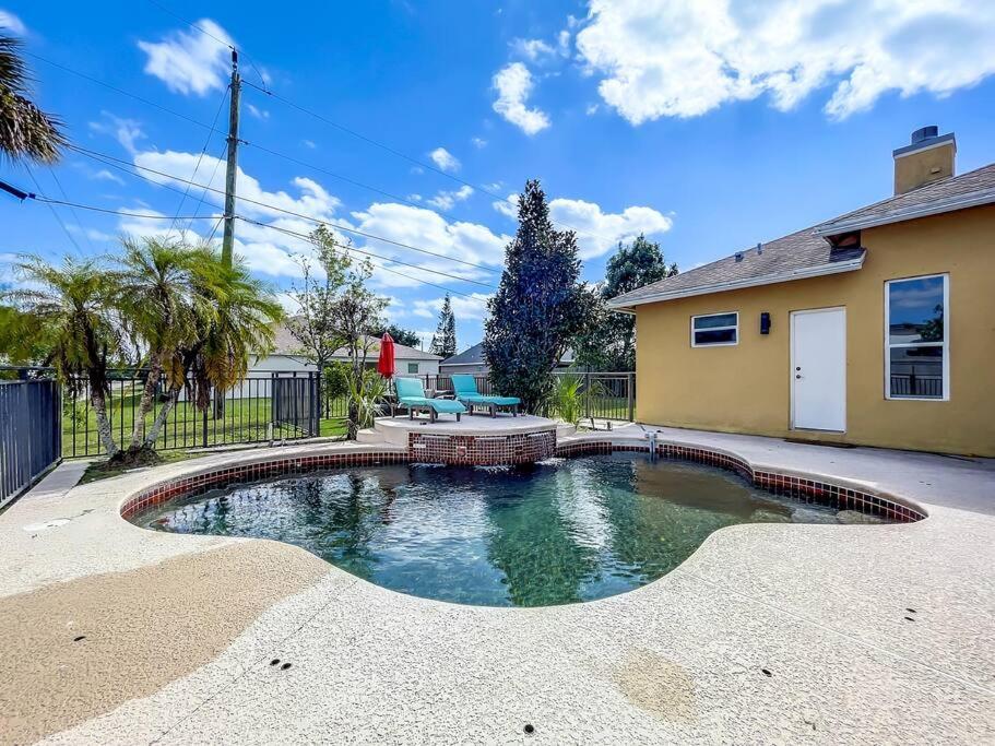 Discover Your Oasis: Tropical Haven In Central Psl Port St. Lucie Екстер'єр фото